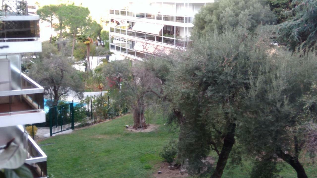 Apartament Mas De Tanit Corinthe Juan-les-Pins Zewnętrze zdjęcie